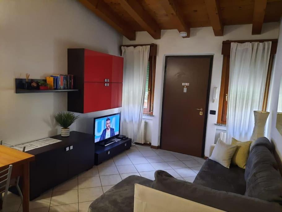 La Casa Di Davide Con Giardino E Garage Apartment Верона Екстериор снимка